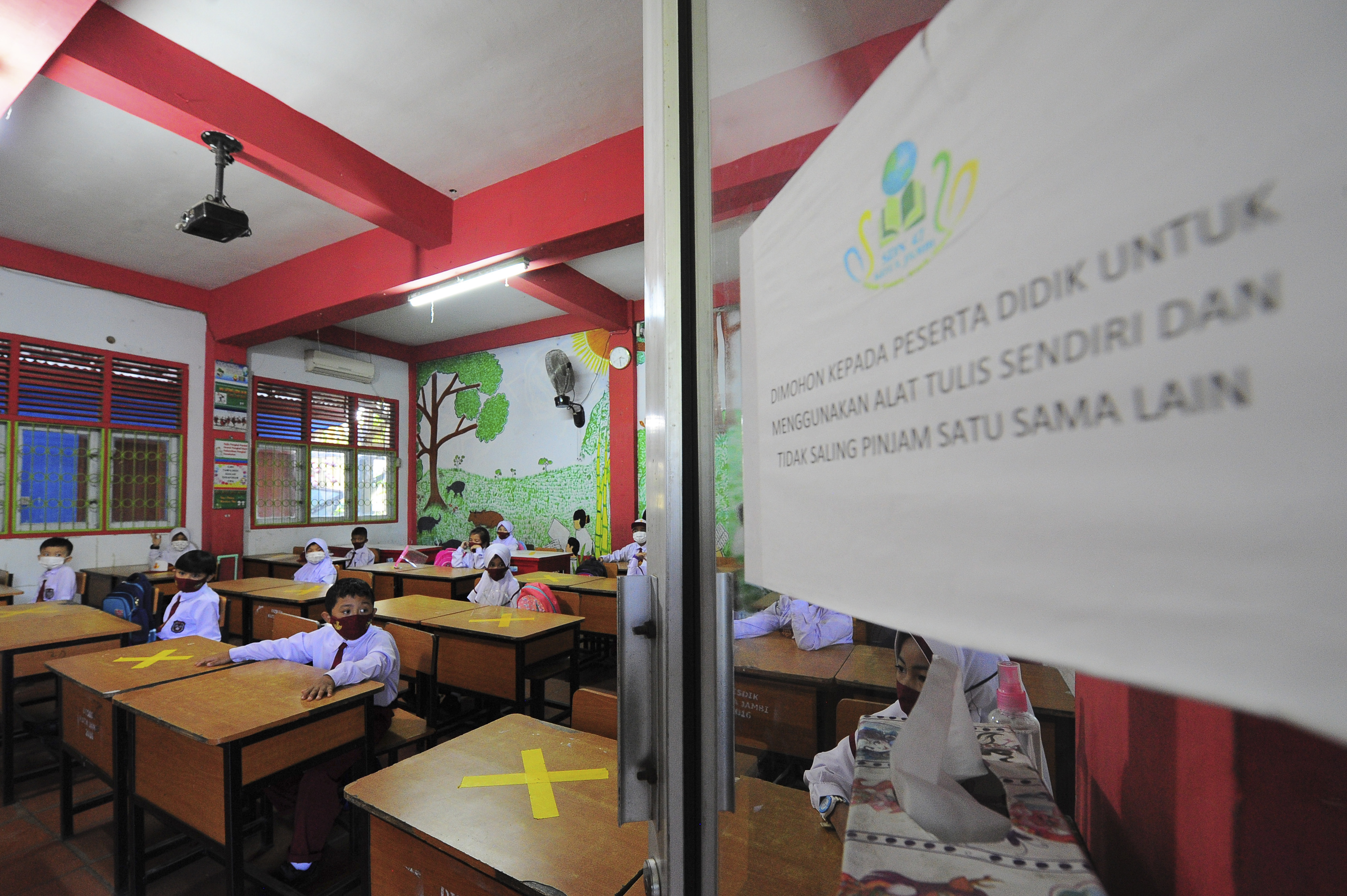 Soal Pembukaan Sekolah, NasDem DKI: Jakarta Harus Zona Hijau Dulu