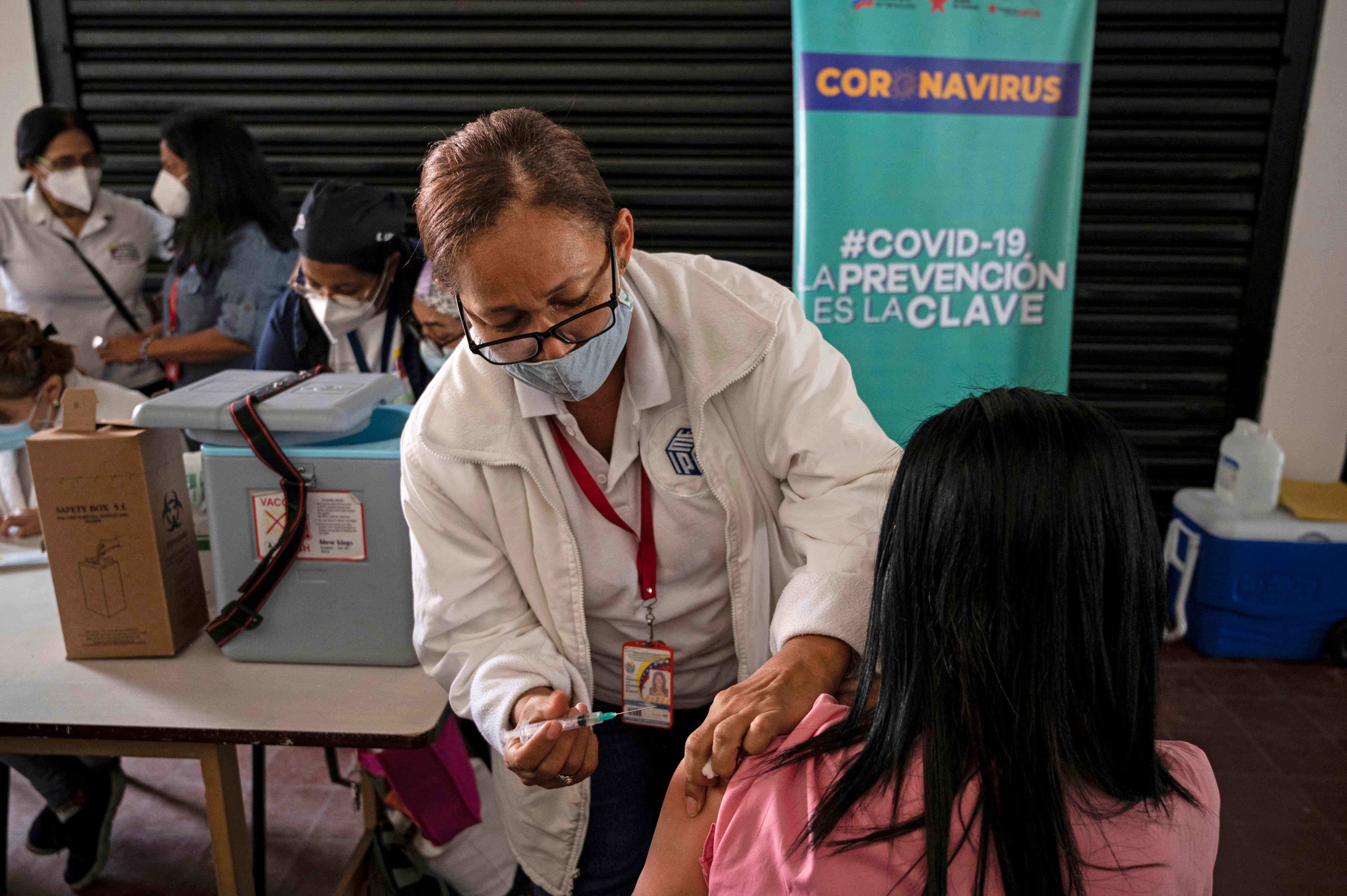 Venezuela Tawarkan Minyak Demi Dapatkan Vaksin Covid-19