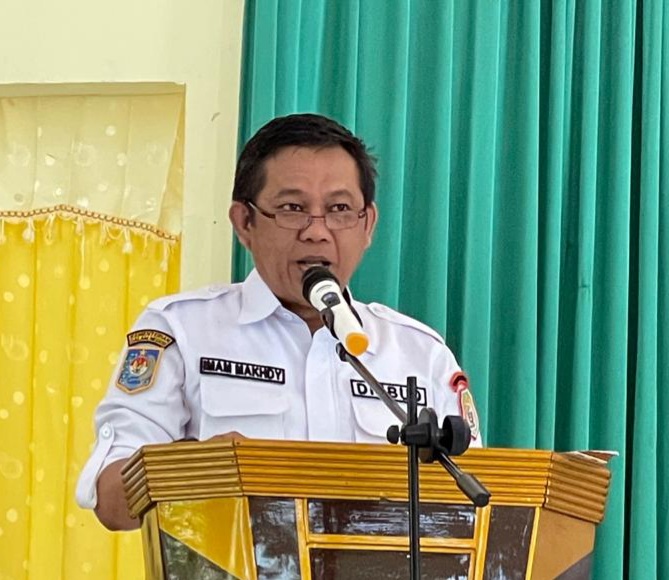 Imam Makhdy Hasan, Kepala Dinas Pendidikan dan Kebudayaan Malut