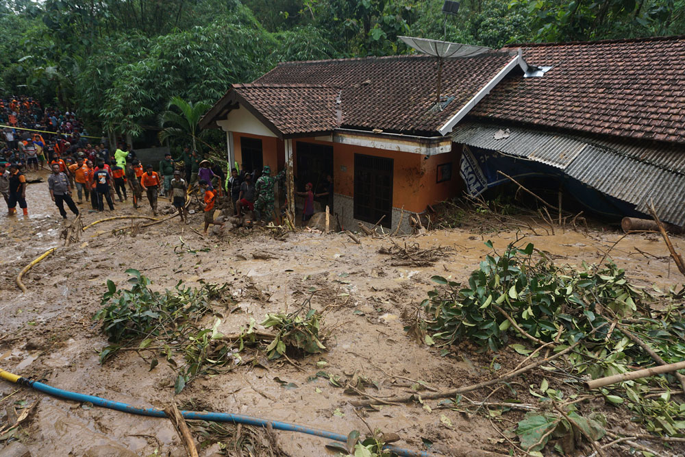 Longsor di Banyumas, Jawa Tengah