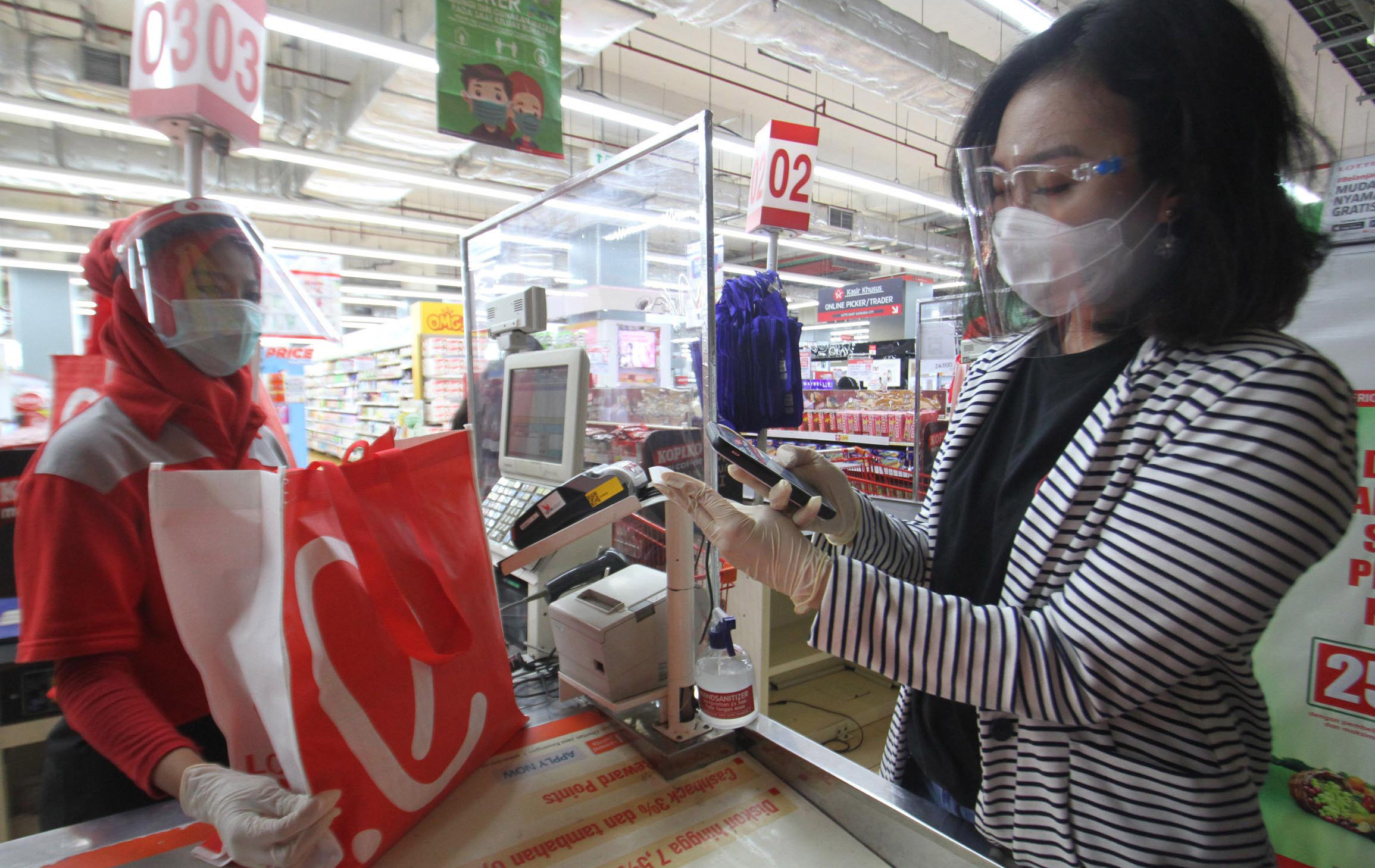 Scan QRIS melalui Octo Mobile