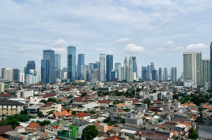 Lanskap perkotaan di kawasan Kuningan, Jakarta, Senin (30/11/2020).