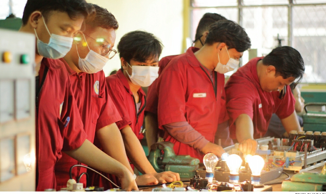 Siapkan SDM Unggul melalui Program SMK Pusat Keunggulan