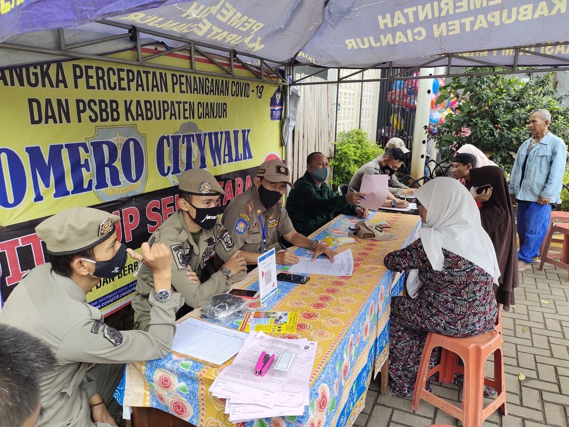 Penerapan PPKM Mikro di Cianjur turunkan penambahan kasus positif Covid-19. 