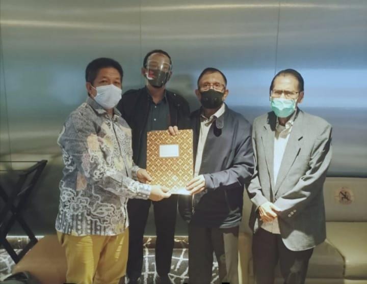 Effendi Gazali Minta KPK Bongkar Nama Vendor Bansos