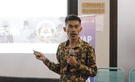  Lenang Manggala, Founder GMB-Indonesia.