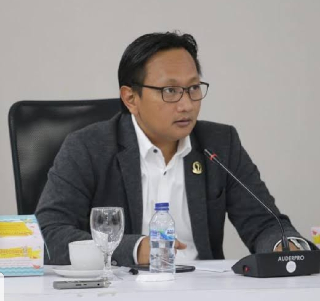 Ketua Komisi I DPRD Jawa Barat Bedi Budiman