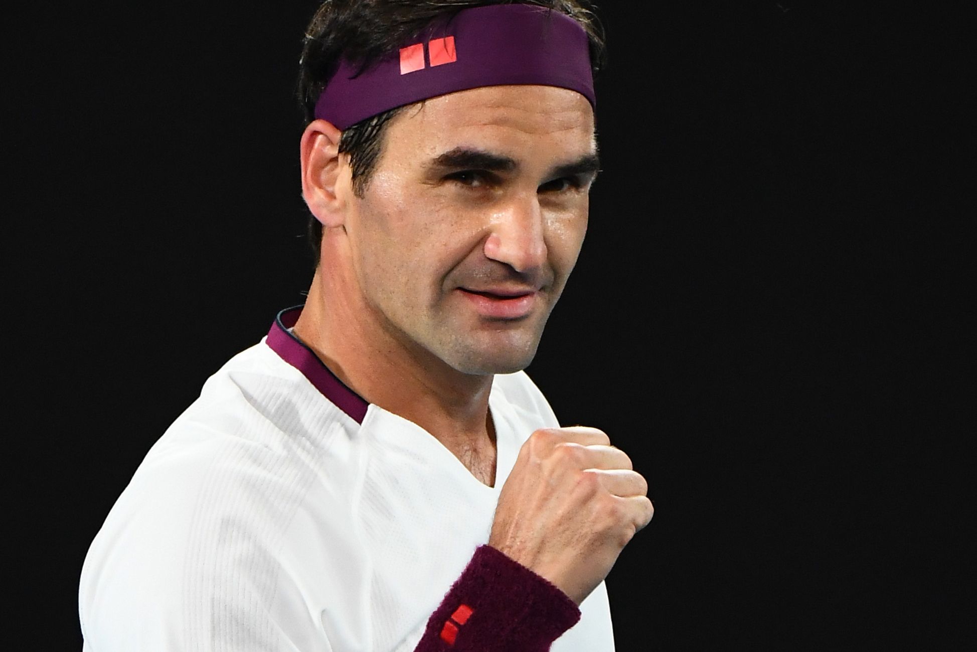 Petenis Swiss Roger Federer berambisi merebut medali Olimpiade Tokyo 2021.