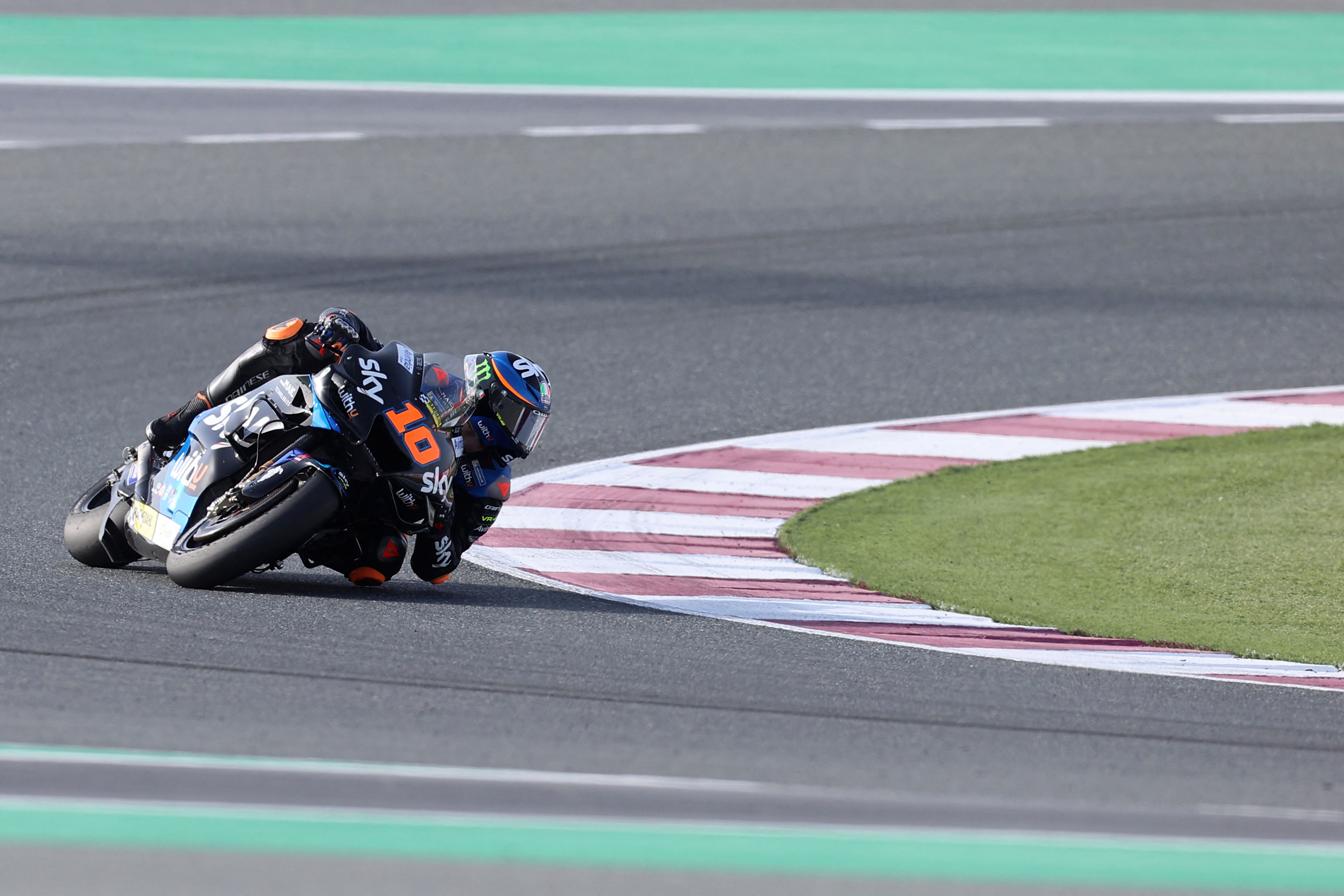 Pembalap SKY VR46 Esponsorama Luca Marini.