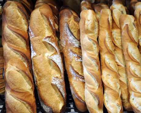 Prancis mengajukan roti baguette sebagai warisan budaya tak benda ke UNESCO.