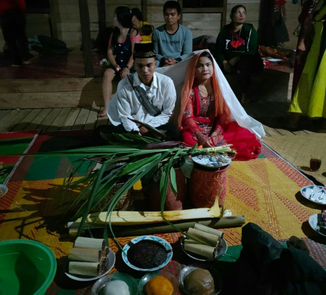 Pernikahan adat masyarakat Dayak di Pegunungan Meratus, Kalimantan Selatan