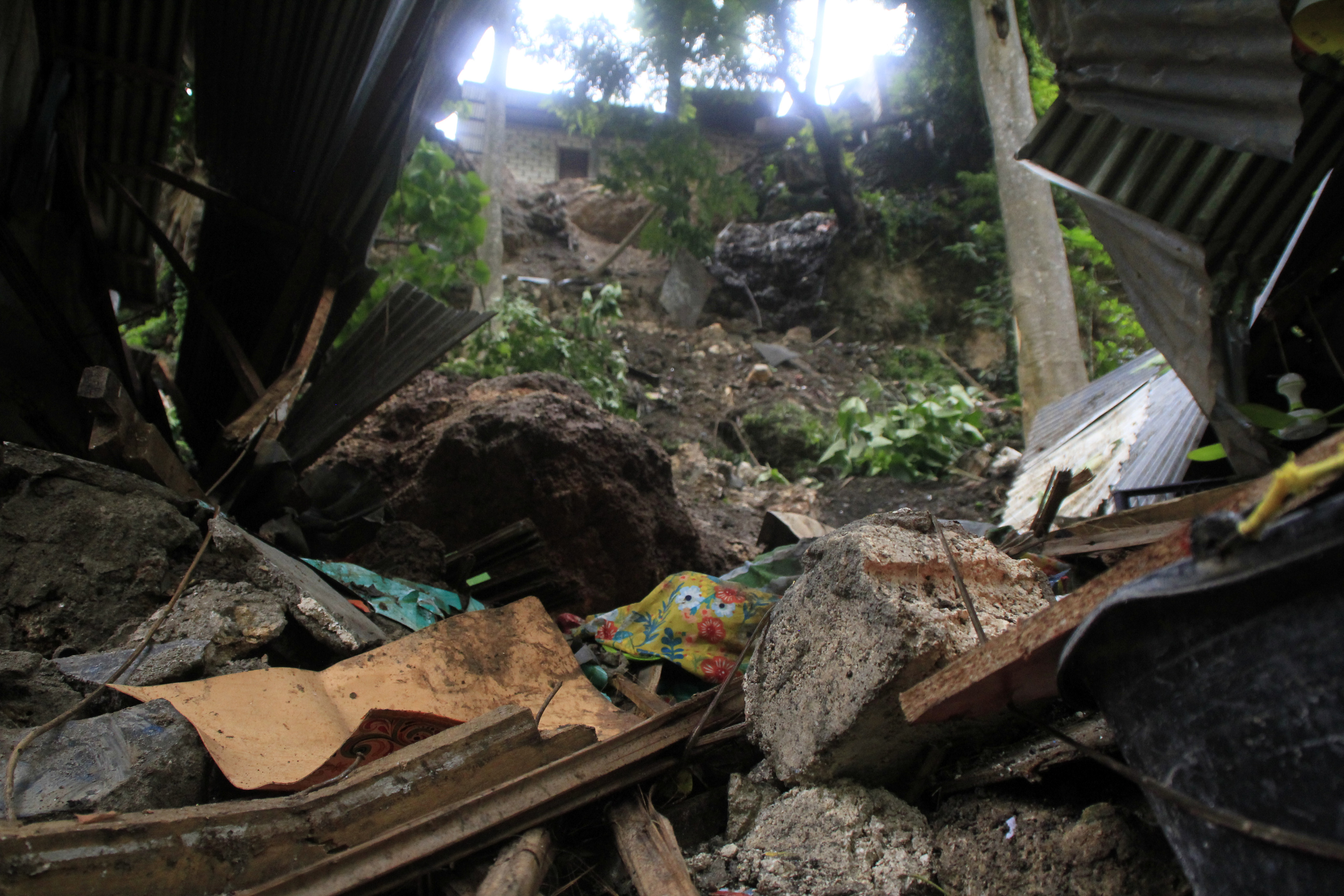 Korban Meninggal Longsor di Flores Timur 20 Orang