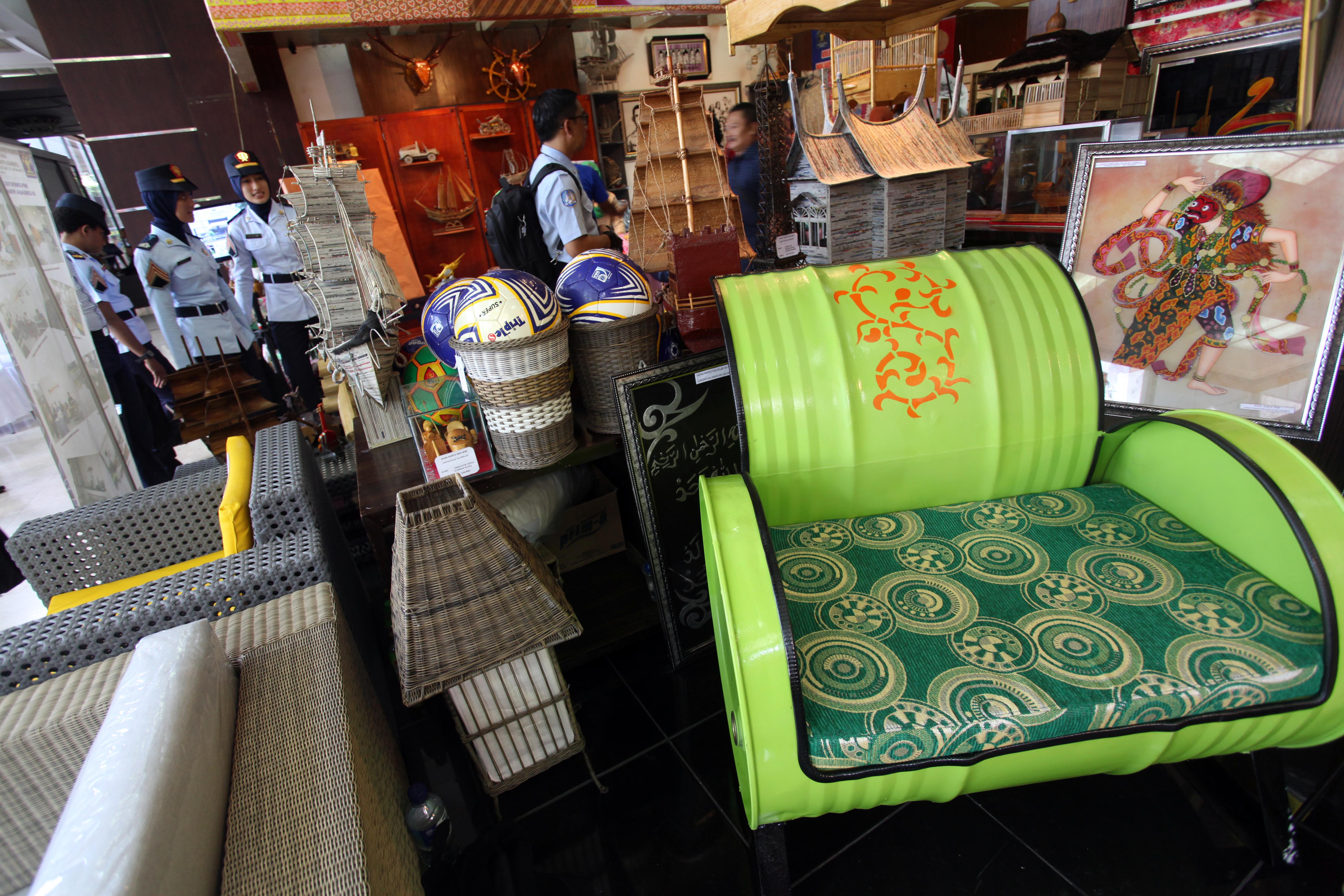 Ilustrasi karya tangan warga binaan