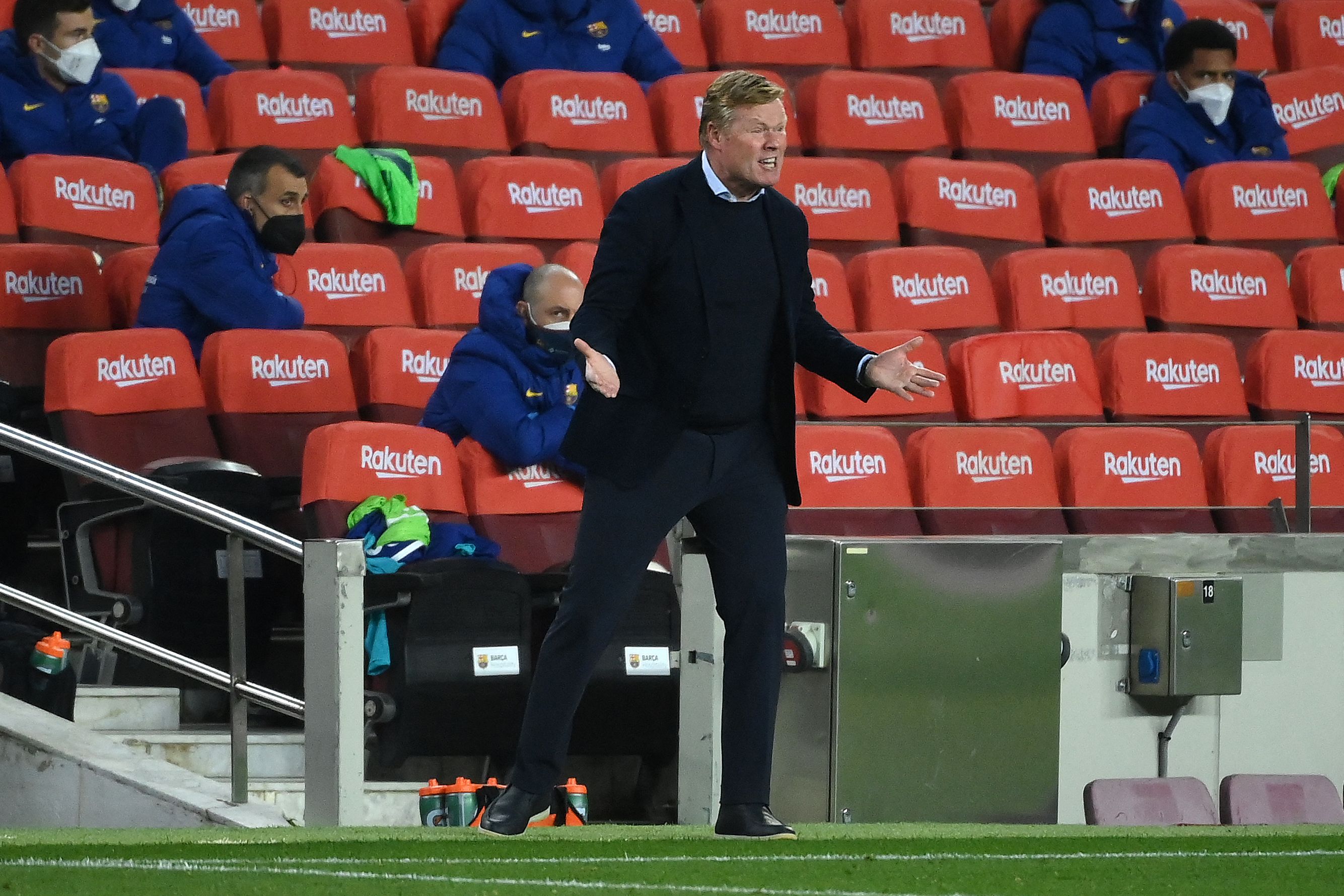 Pelatih Barcelona Ronald Koeman