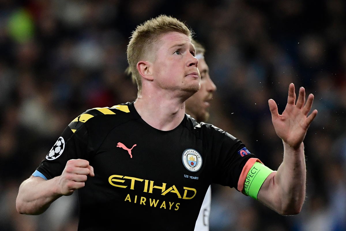 De Bruyne Bertahan di Etihad Hingga 2025 