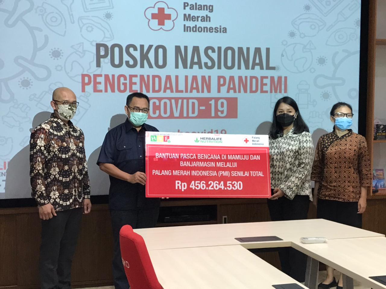 Pemberian bantuan untuk daerah pascabencana.