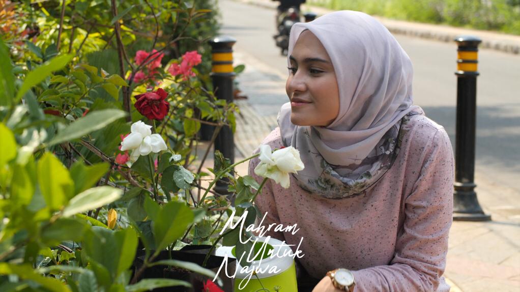 Zee Zee Shahab Kembali Berjodoh dengan Ichwan Persada