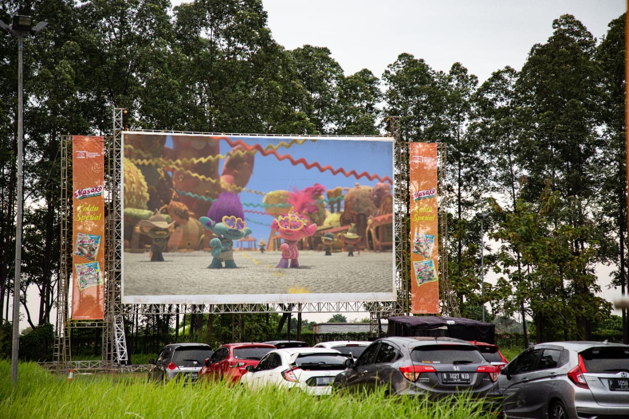 Bioskop drive-in kolaborasi Masako dan Drive-In Senja