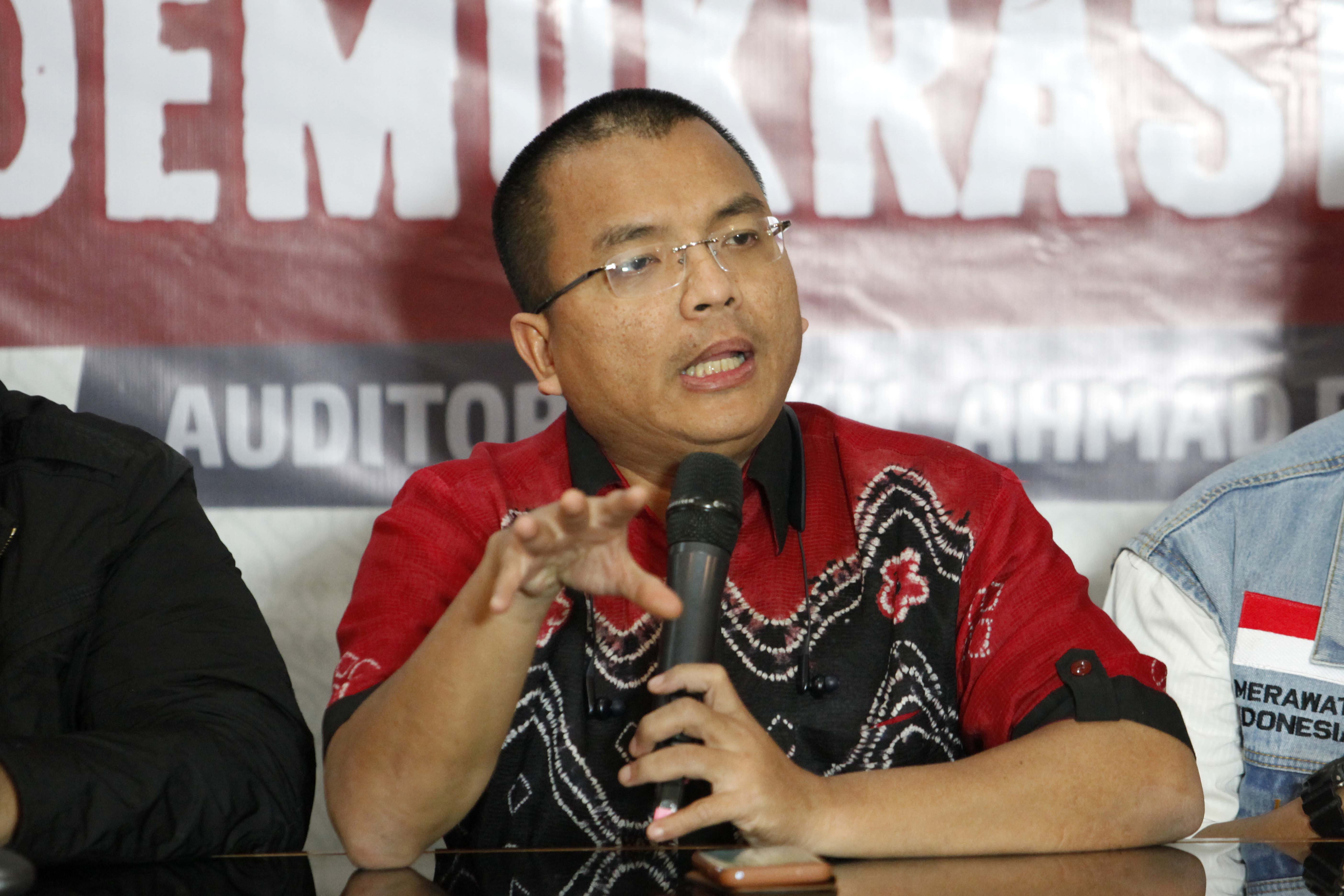 Calon nomor urut 2 Gubernur Kalimantan Selatan Denny Indrayana