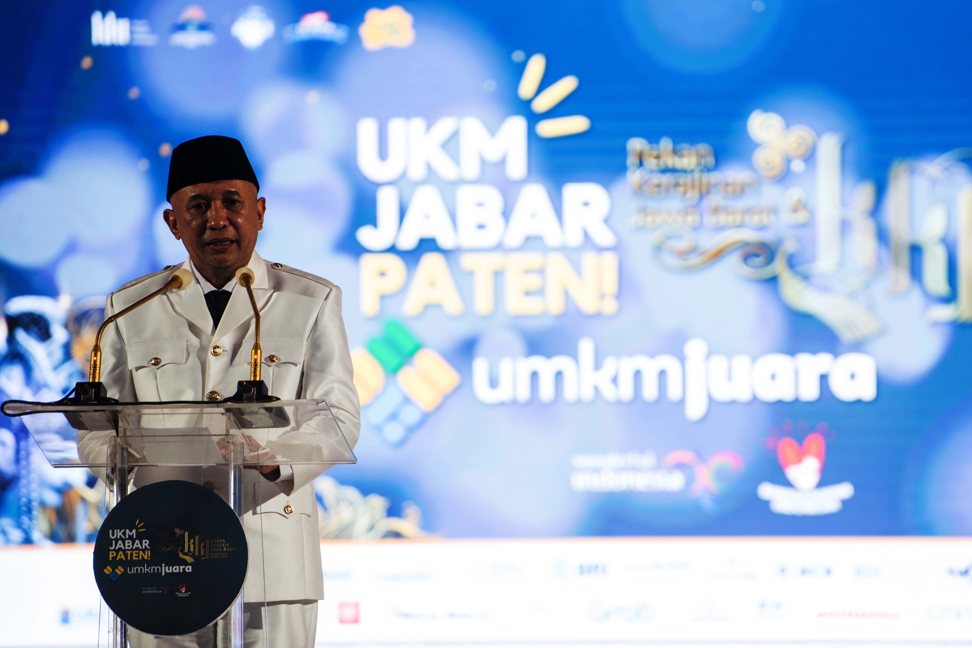 Menkop Kick off Gerakan Indonesia Bersama UMKM Seiring Gernas BBI