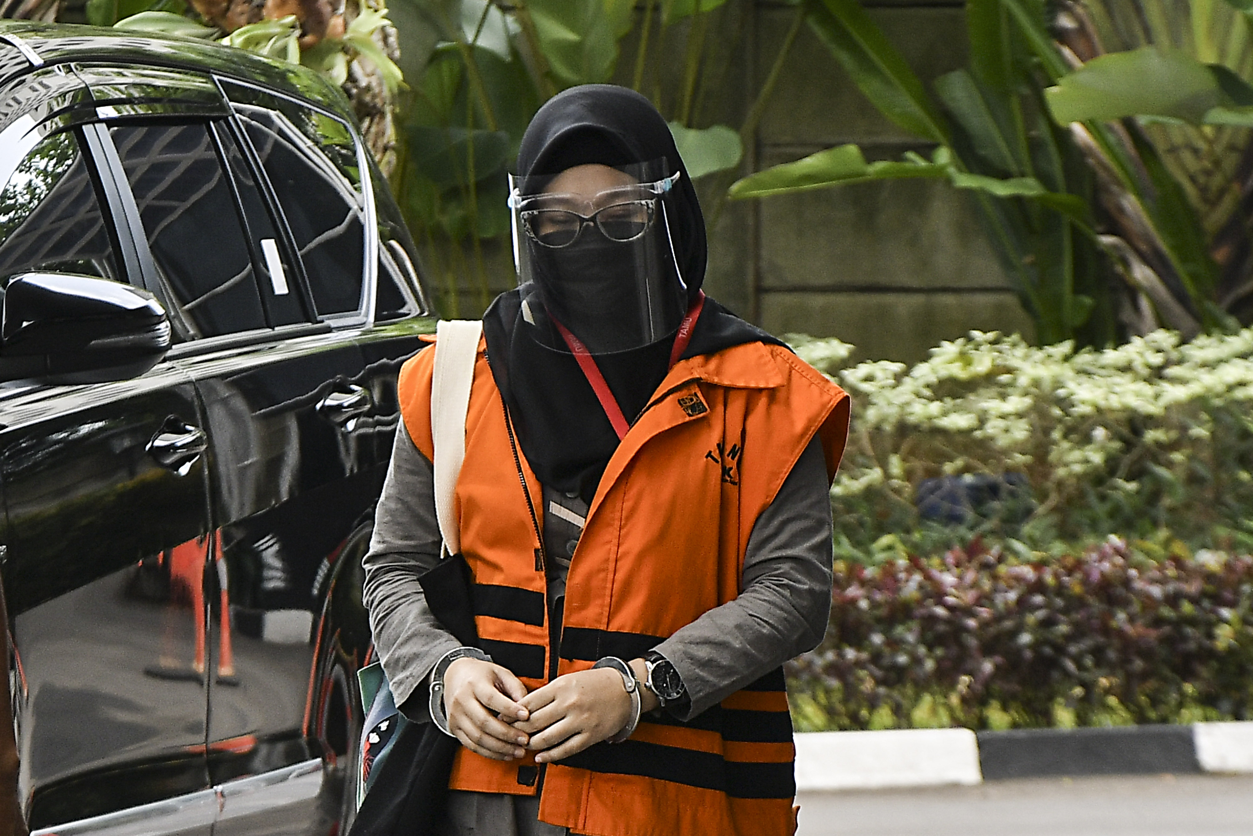 Leni Marlena saat menjalani pemeriksaan lanjutan di Gedung KPK, Jakarta, Rabu (31/3/2021)