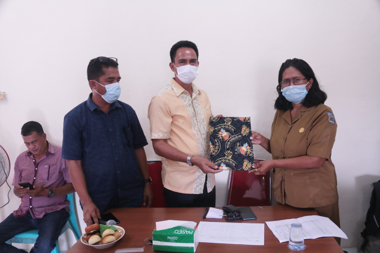 IkatanKeluarga Flobamora-NTT Kota Sorong, Papua Barat berhasil mengumpulkan dana sebesar Rp365 juta lebih untuk korban banjir NTT