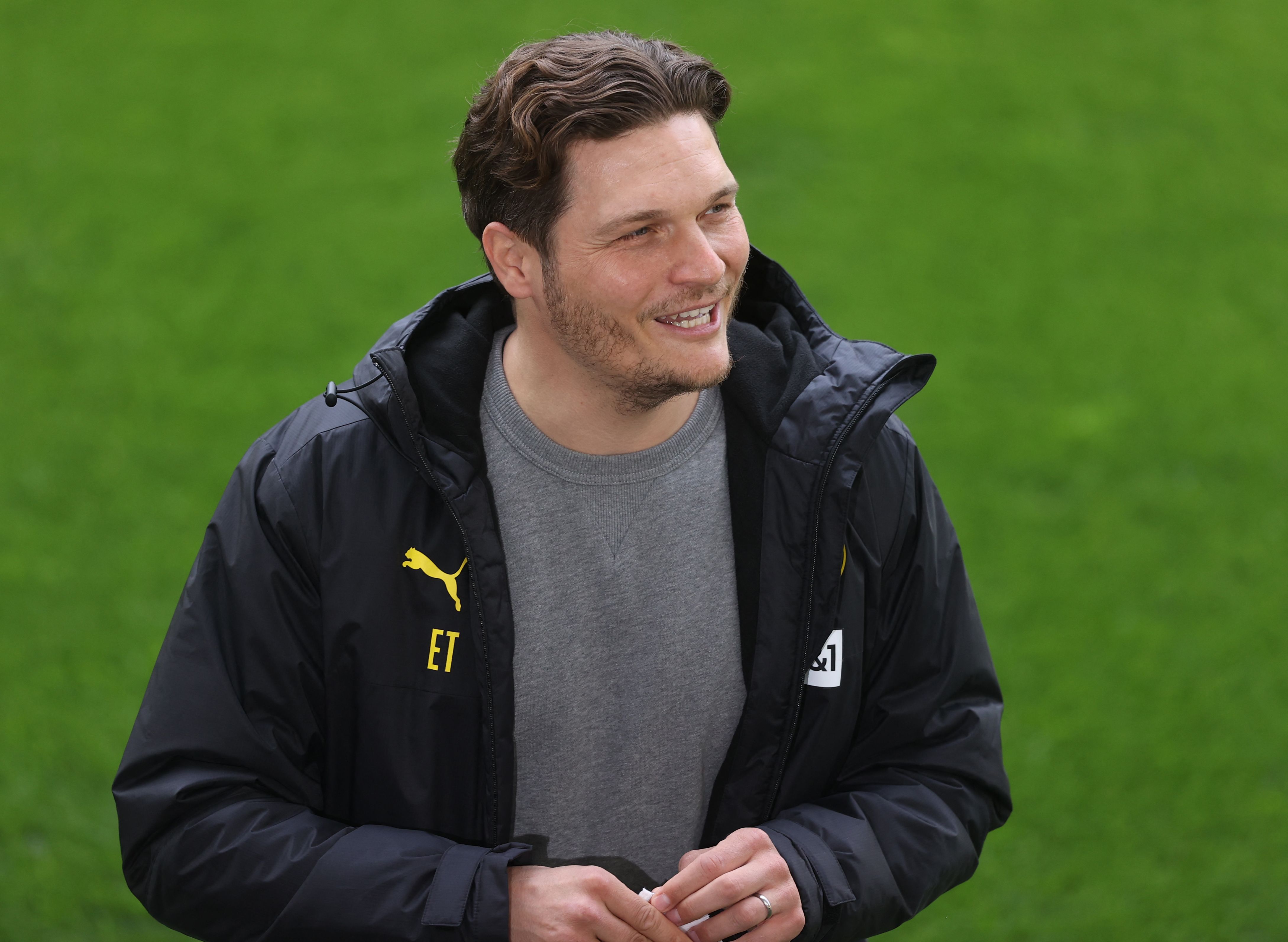 Pelatih Borussia Dortmund Edin Terzic