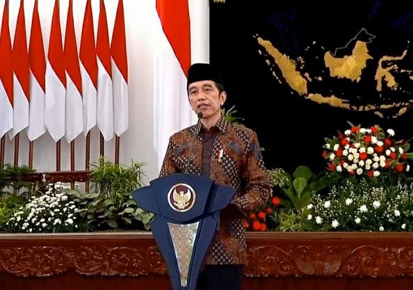 Presiden Joko Widodo dalam Pembukaan Musyawarah Nasional IX LDII 2021, di Istana Negara, Jakarta, Rabu (7/4).