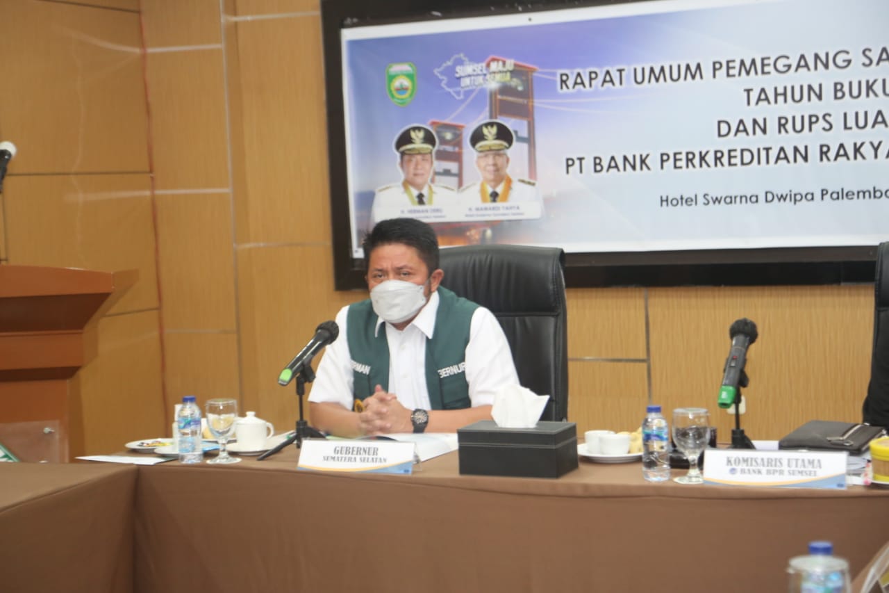 Gubernur Sumatra Selatan Herman Deru 