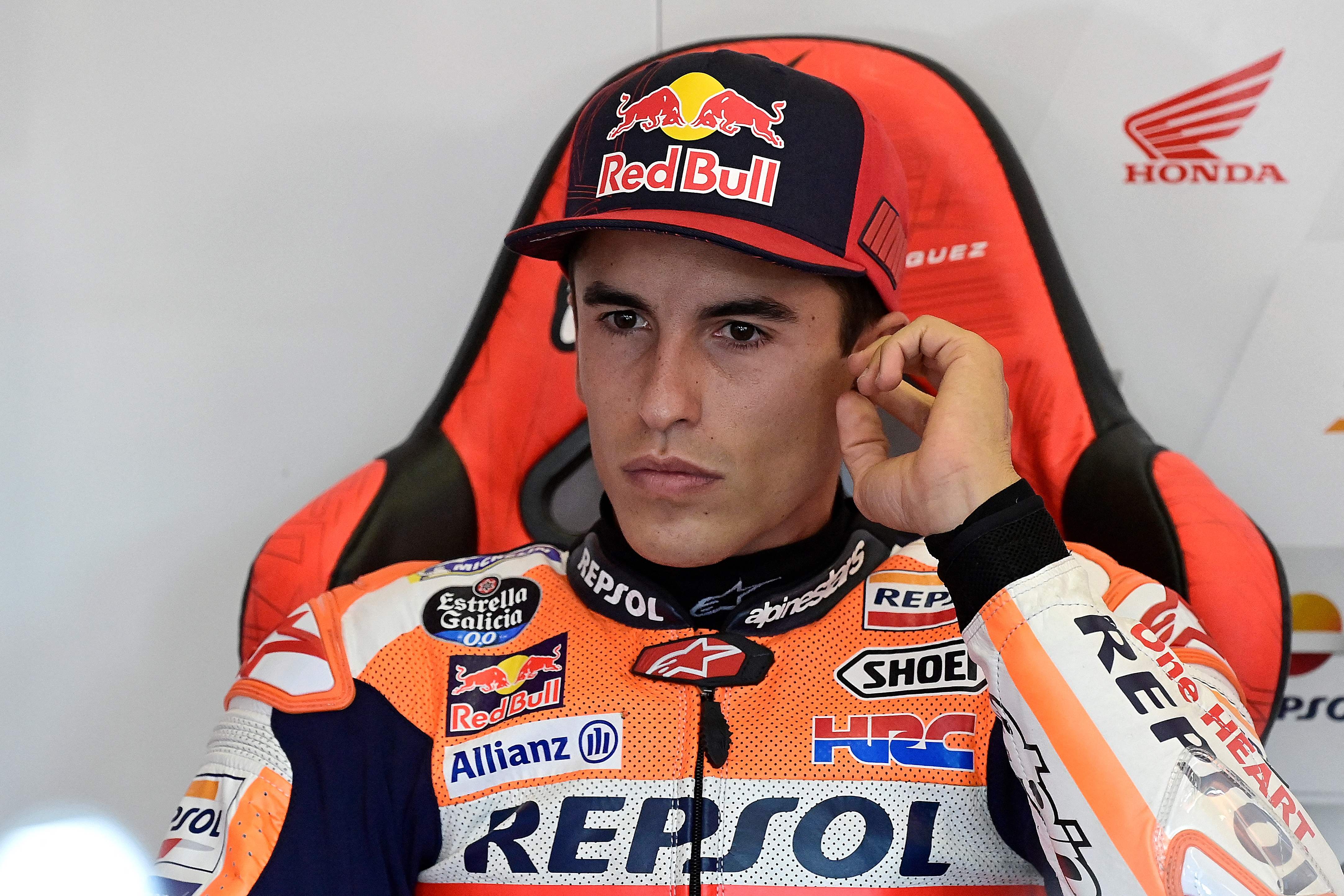 Pembalap andalan tim Honda Repsol, Marc Marquez, telah siap beradu balapan lagi setelah menjalani pemulihan cederanya yang cukup lama.