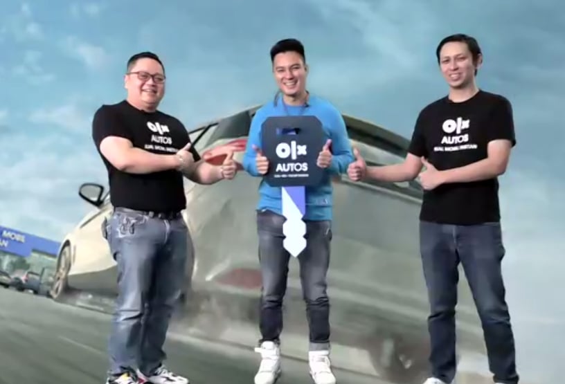 CEO OLX Group Indonesia Johnny Widodo (kiri), Baim Wong, dan Head of Brand, OLX Indonesia Sandy Maulana di acara peluncuran #GampangnyaPasti