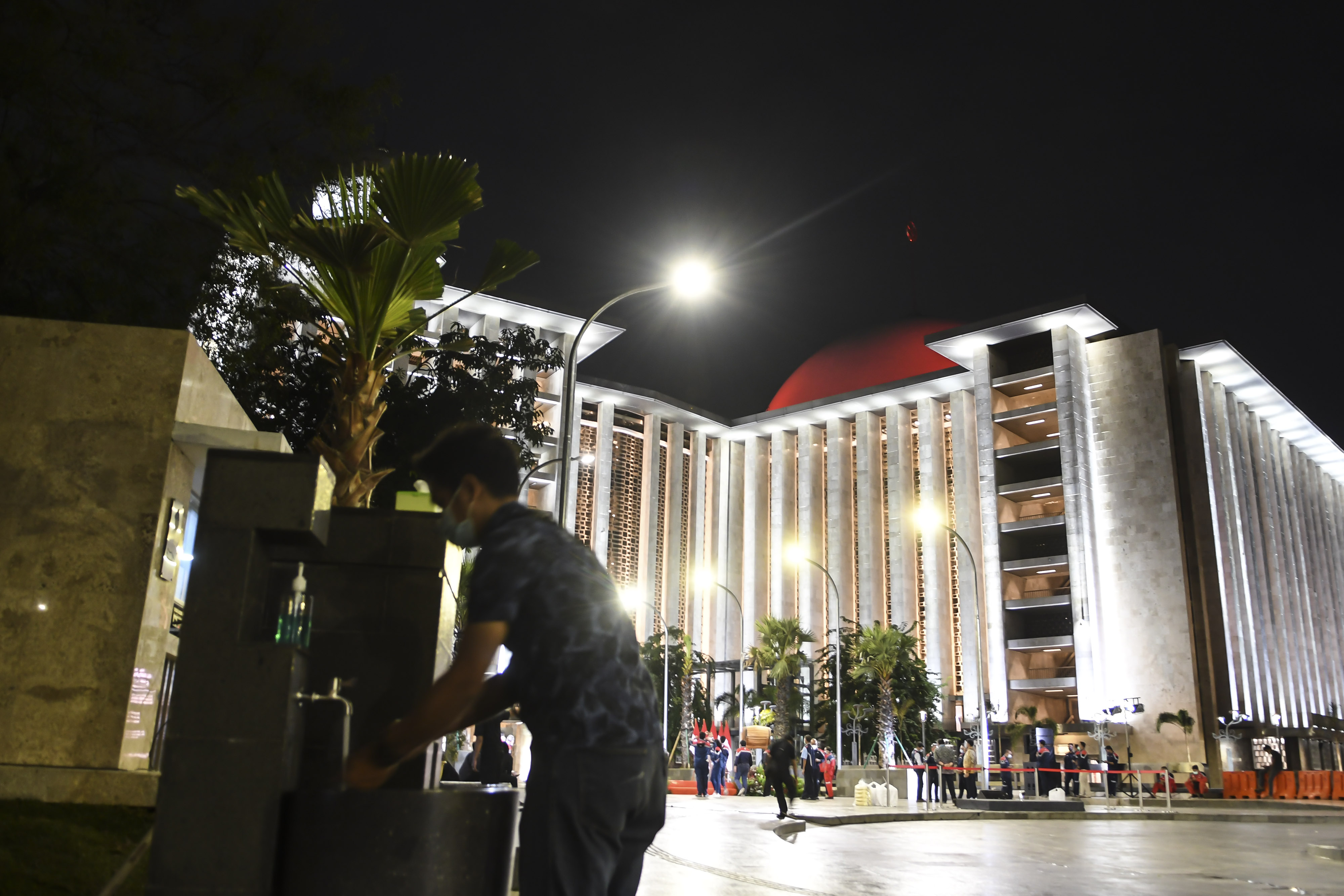 Penggunaan Istiqlal untuk Ramadan Tunggu Izin Gubernur Anies