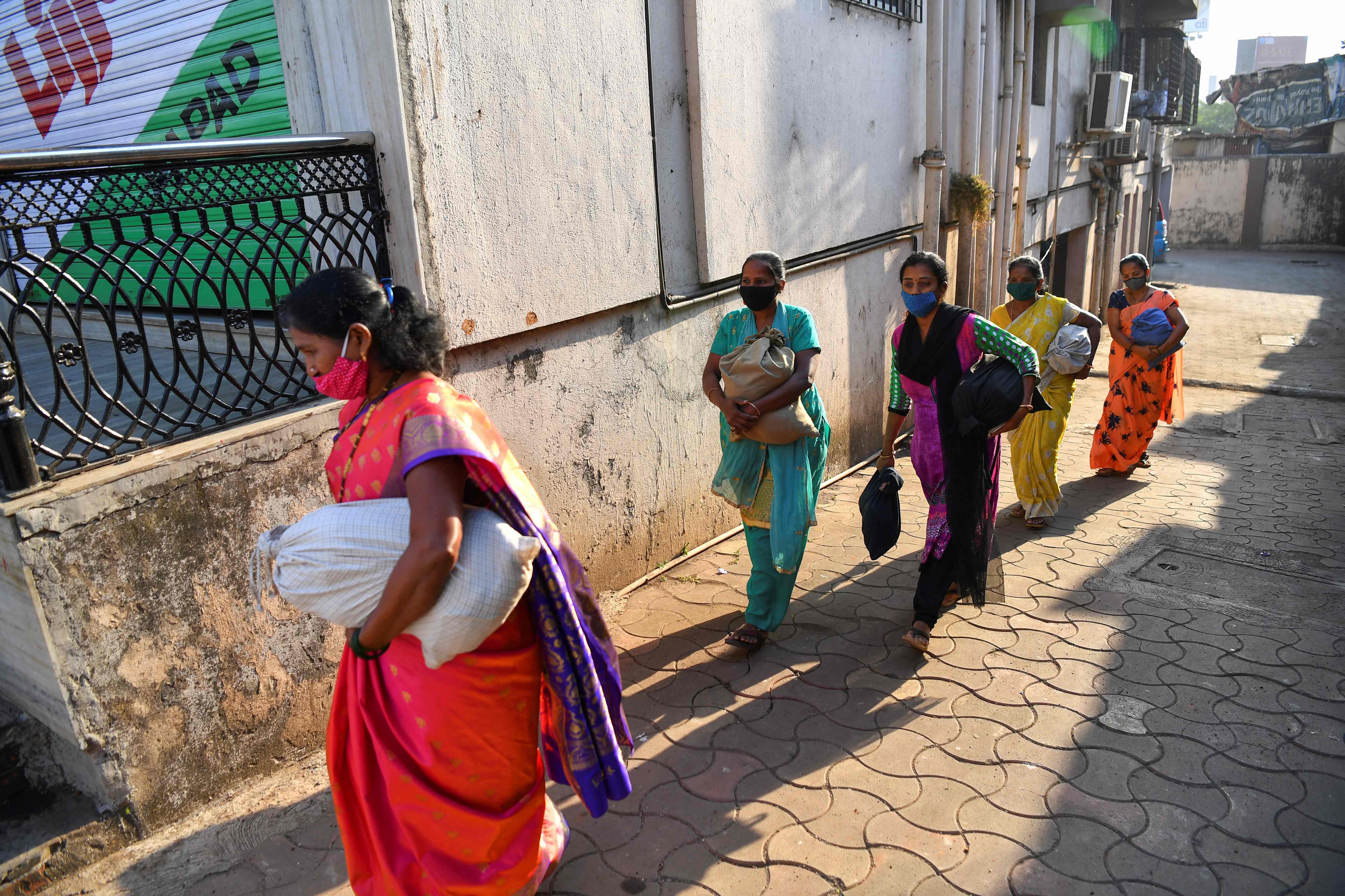 Rekor Lagi, India Laporkan 200 Ribu Kasus Covid-19 per Hari