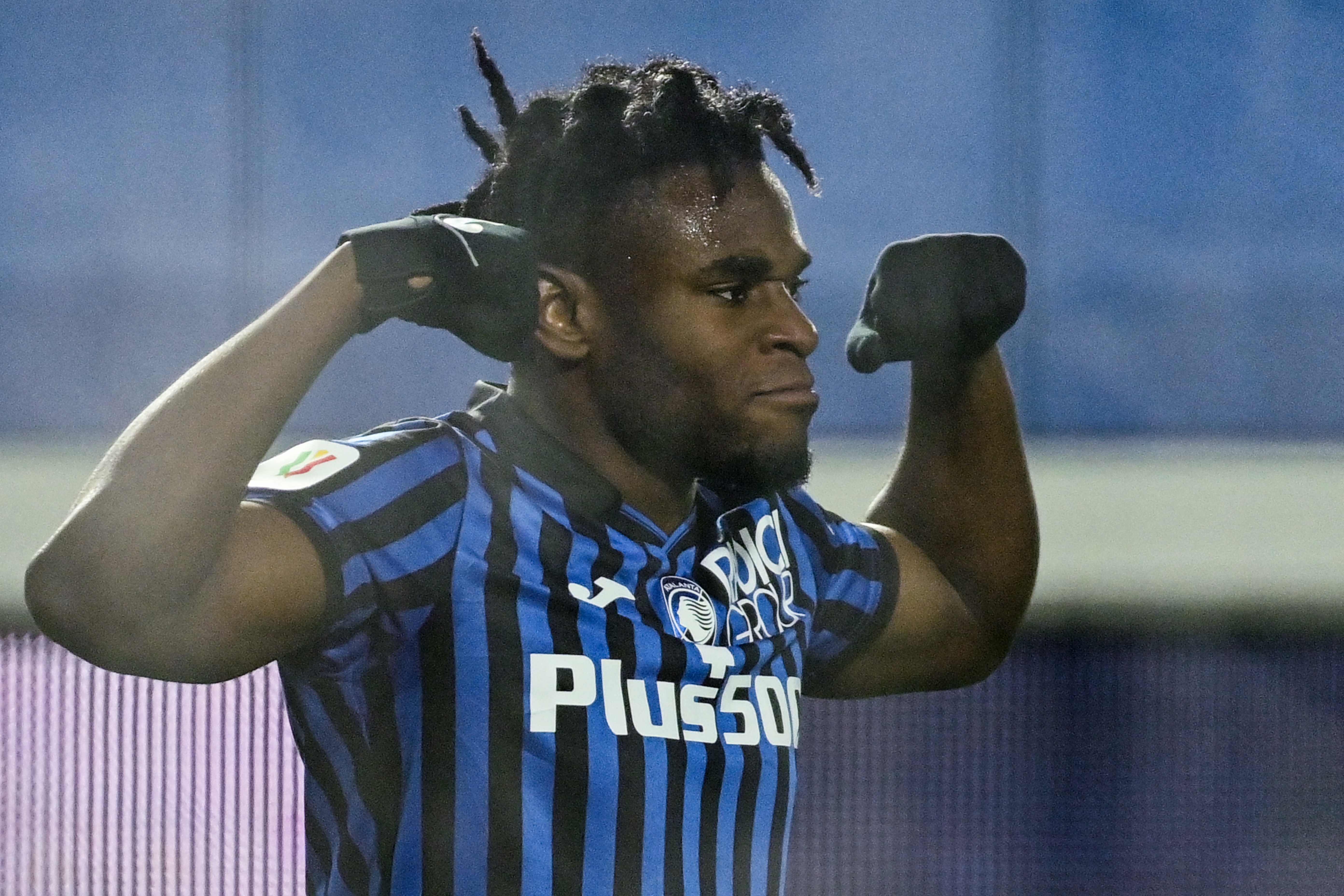 Pemain asal Kolombia yang memperkuat tim Atlanta, Duvan Zapata, tak sabar ingin bergabung dengan klub Inggris, Arsenal. 