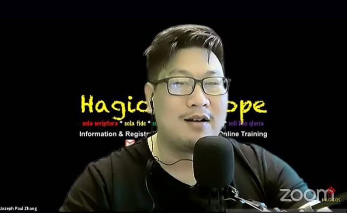 Joseph Paul Zang mengunggah video di kanal YouTube miliknya. 