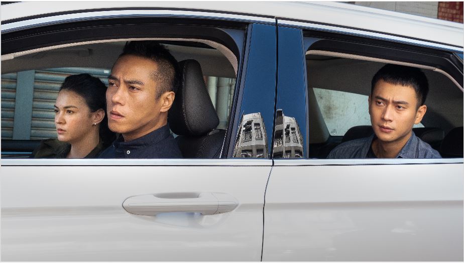 Cuplikan adegan serial Trinity of Shadows