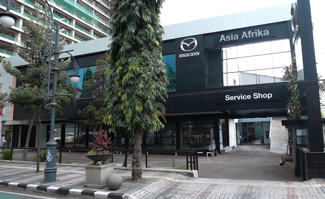 Mazda Asia Afrika, Bandung.