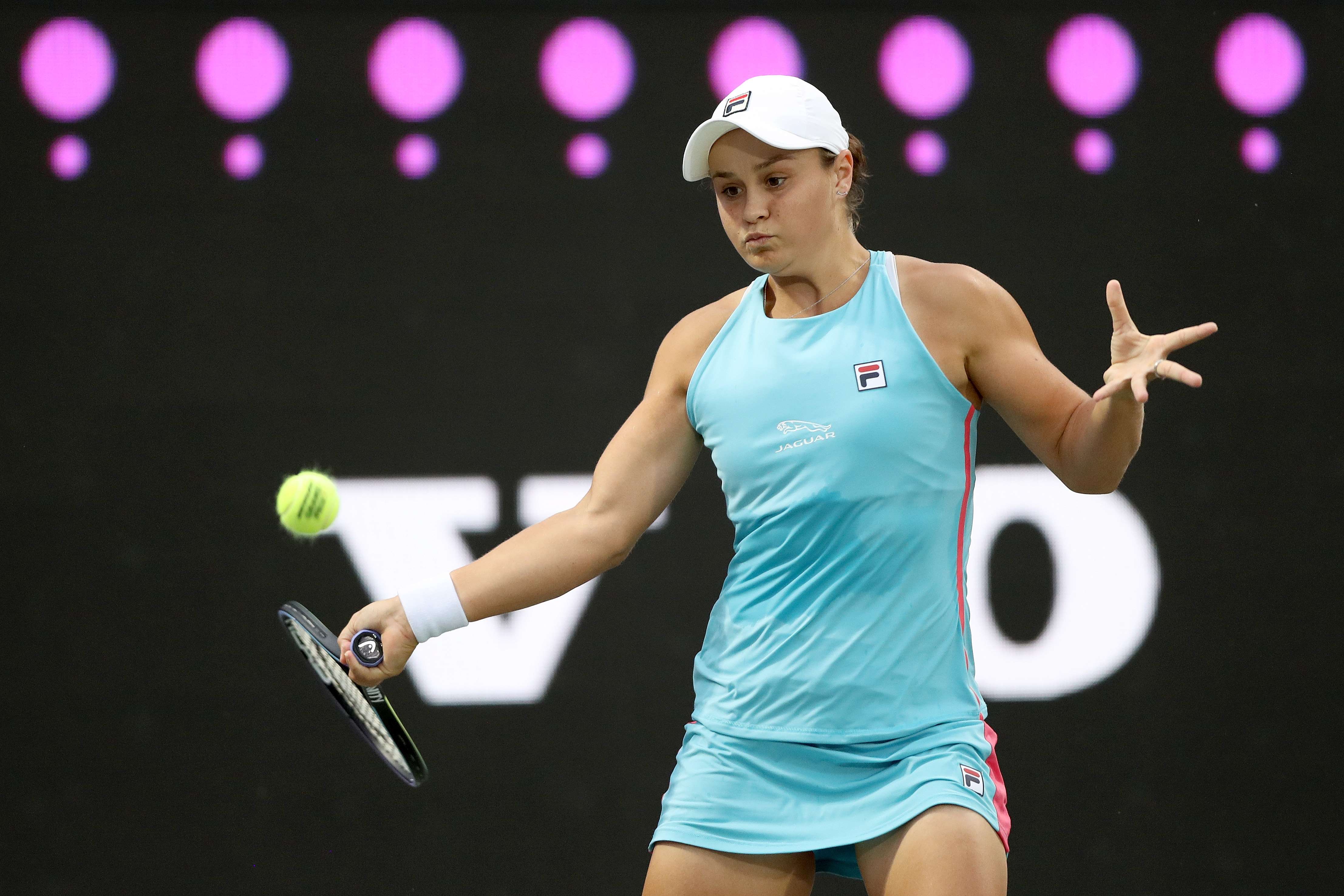 Barty Tersingkir di Perempat Final Charleston