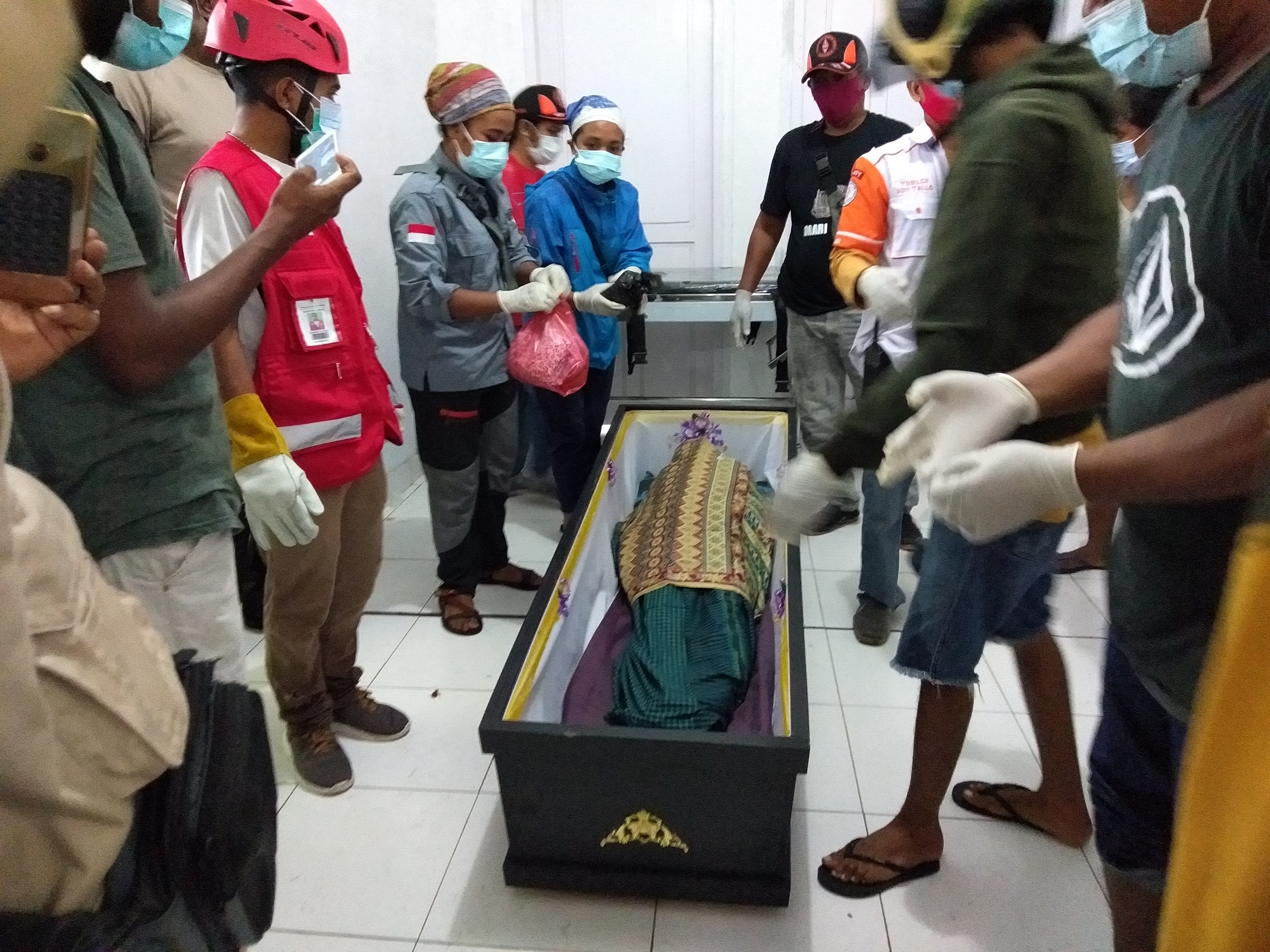 Warga Adonara Jadi Korban Banjir di Lembata