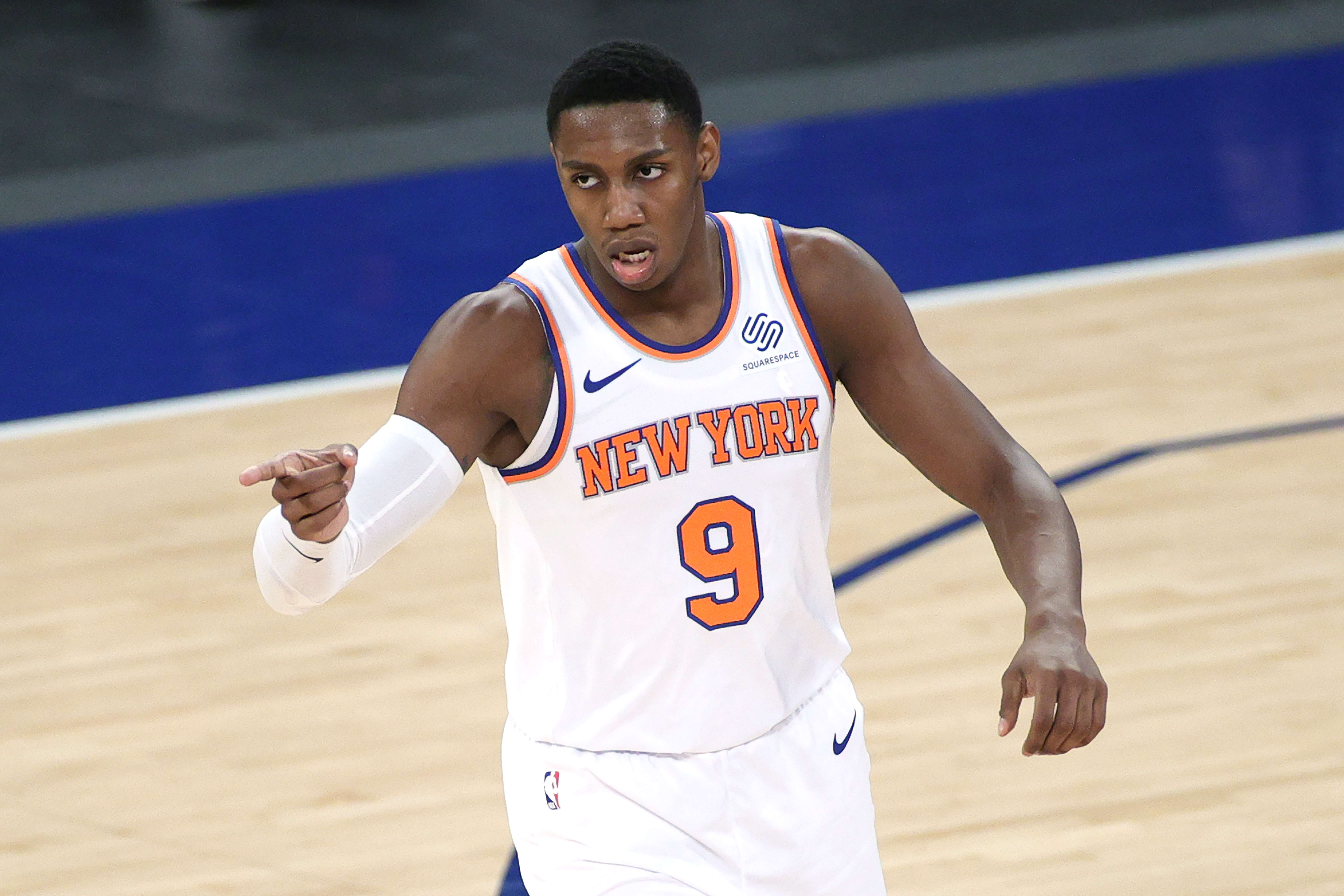 Reaksi RJ Barrett saat mencetak poin bagi New York Knicks.