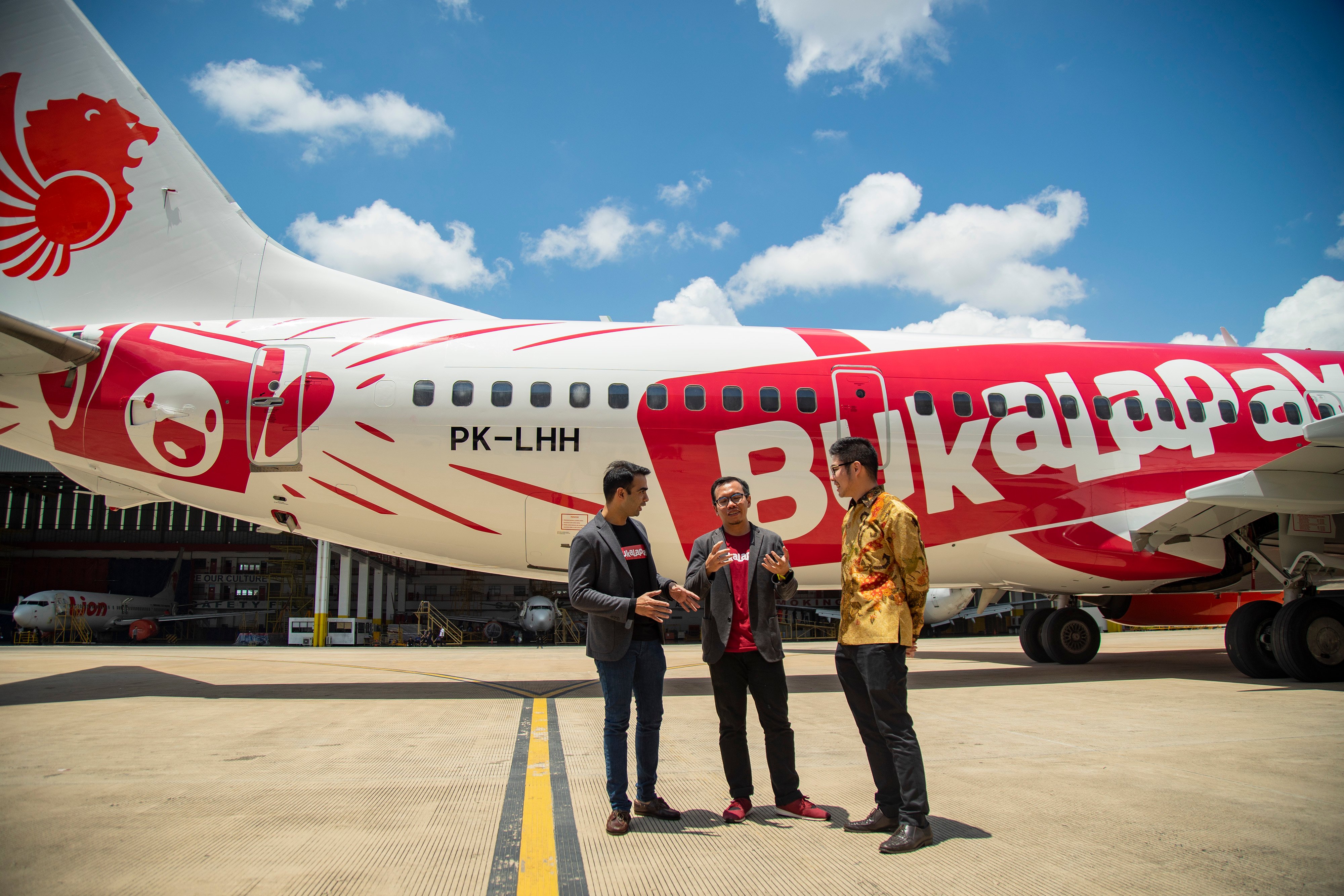 Foto ilustrasi- CEO Lion Parcel, Farian Kirana (kanan) 