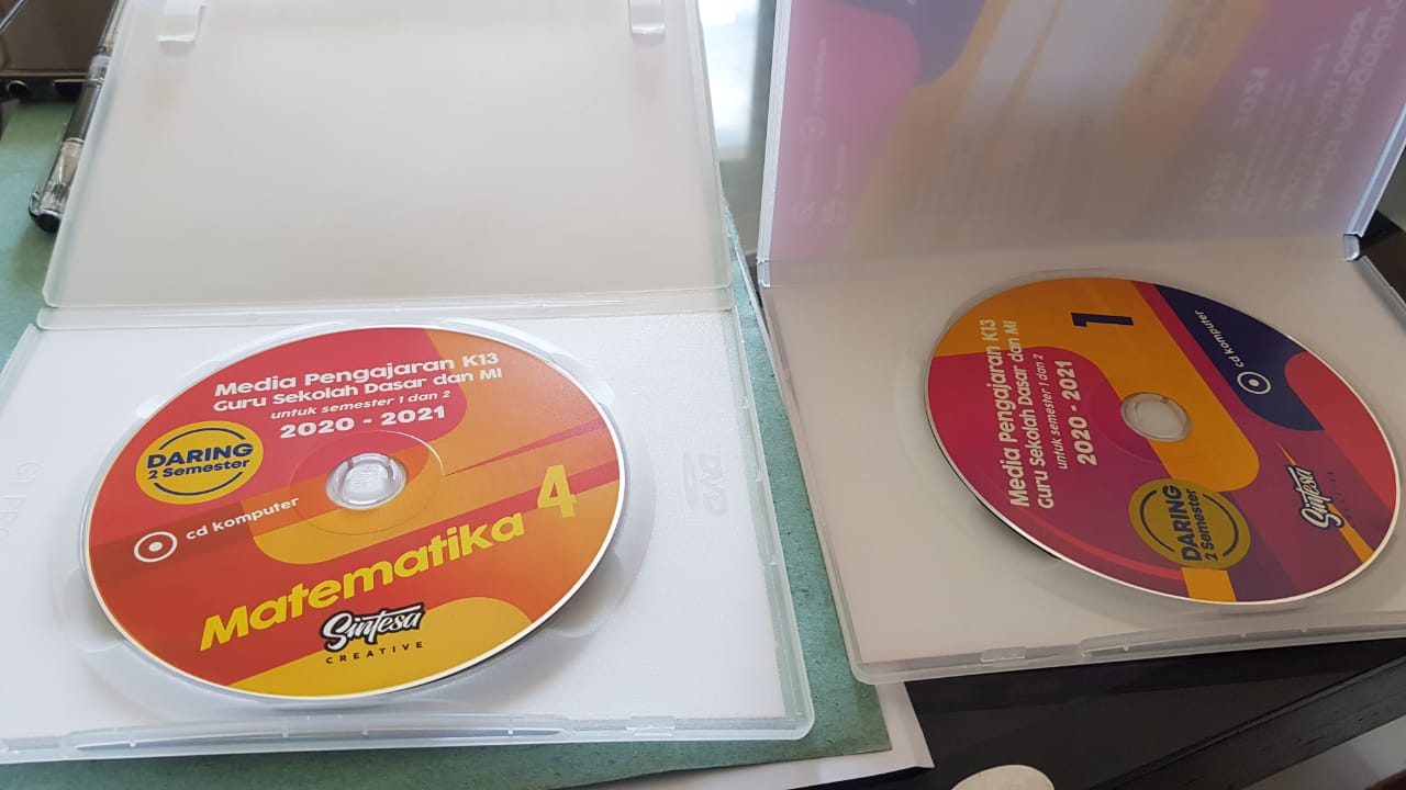 Sekolah di Tasikmalaya Dipaksa Beli CD Pembelajaran Daring 