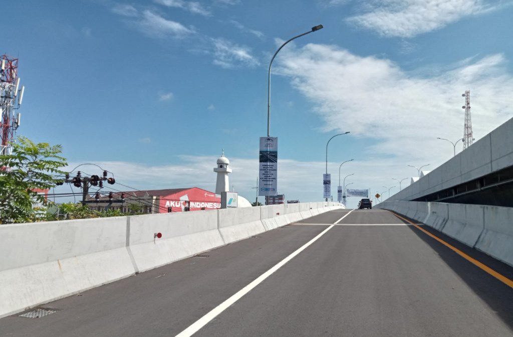 Tol Layang AP Pettarani, Makassar, Sulawesi Selatan