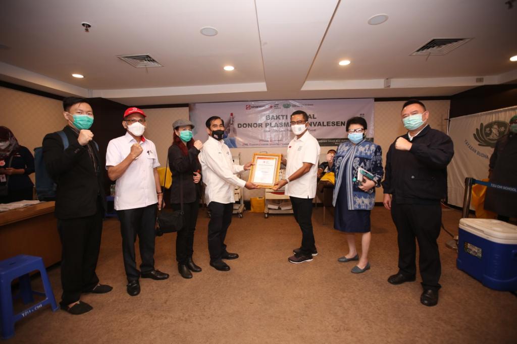 Bakti Sosial Donor Plasma Konvalesen di Sinar Mas Land Plaza, Jakarta.