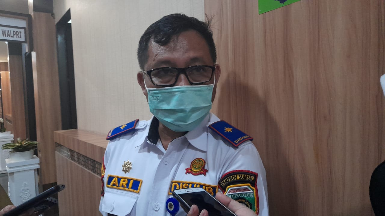 Plt Kepala Dinas Perhubungan Provinsi Sumsel Ari Narsa 