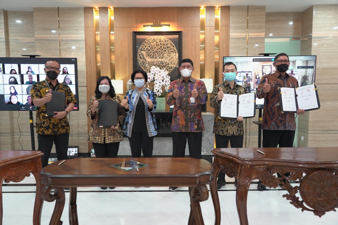 Kalbis Institute meraih prestasi di ajang Hibah Kompetisi Kewirausahaan (HoKi) diinisiasi ISEI dan PT Pegadaian. 