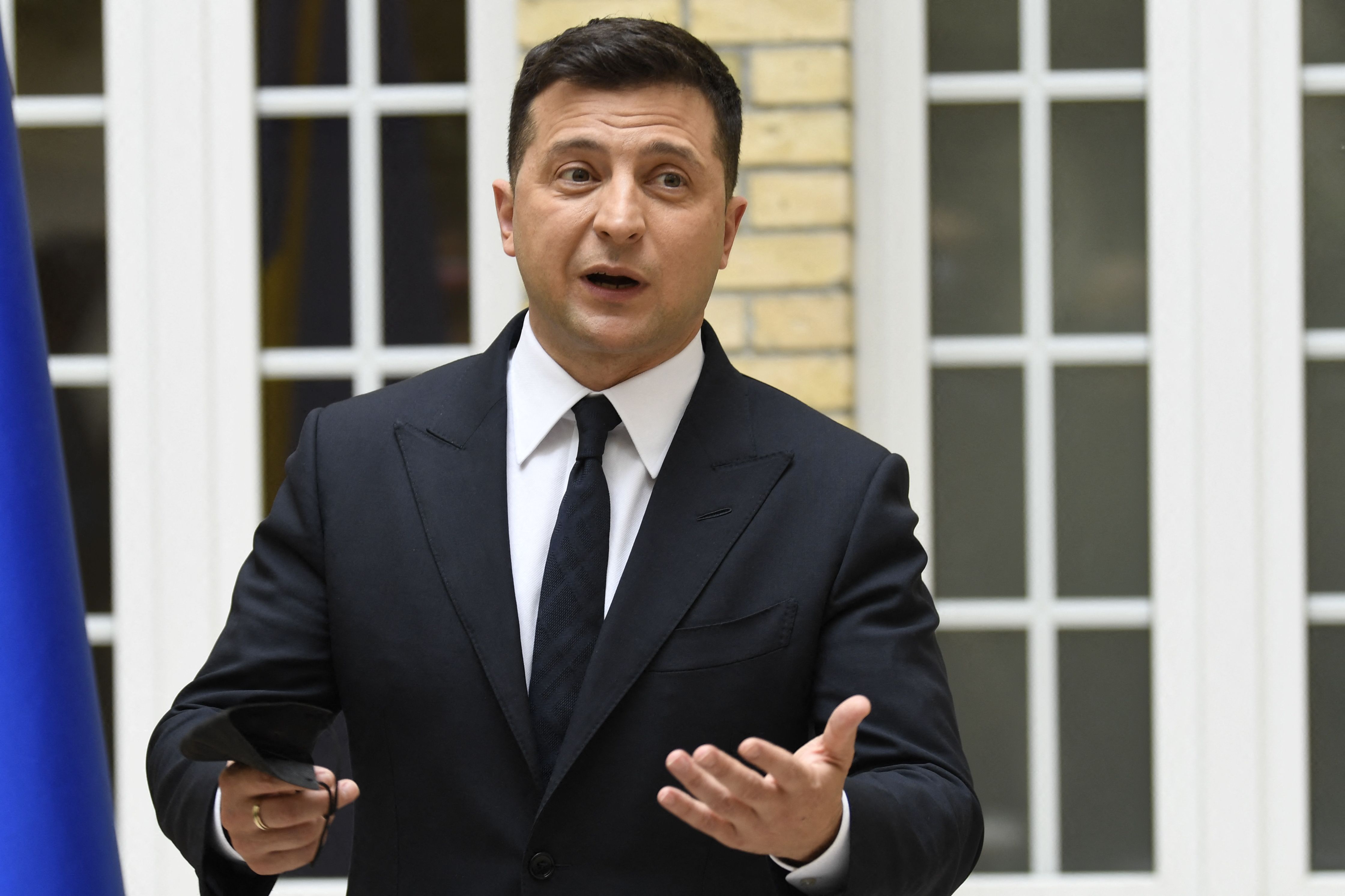 Presiden Ukraina Ajak Putin Bertemu di Ukraina Timur