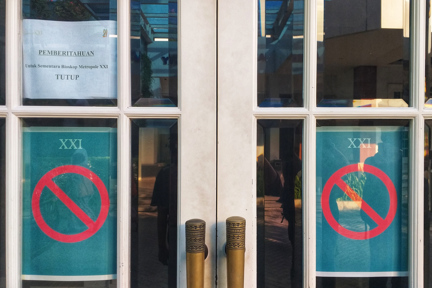 Gedung Bioskop, salah satu obyek yang harus membayar royalti pemutaran lagu.