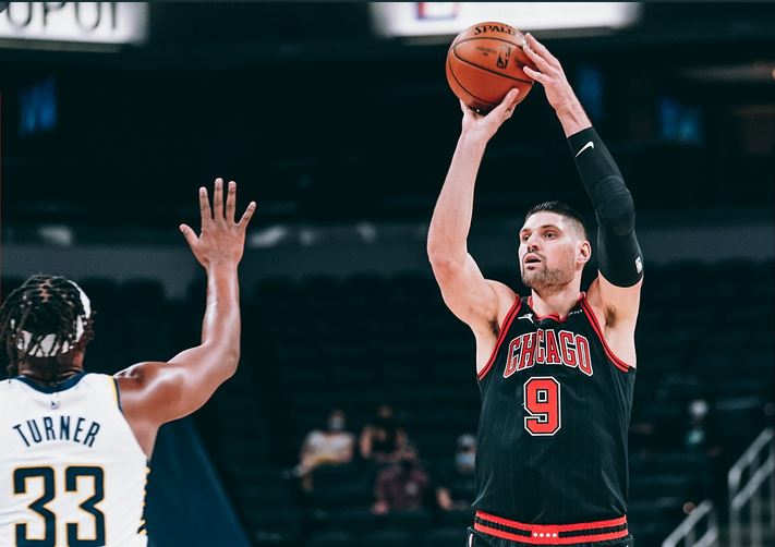 Pemain Chicago Bulls Nikola Vucevic