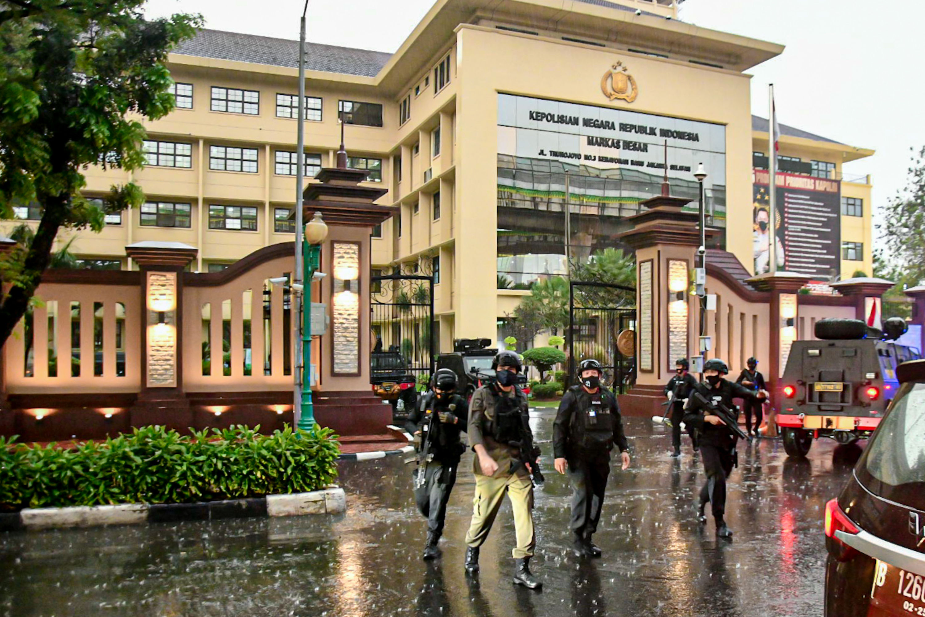 Ini Kronologi Pelaku Teror Bisa Menembus Mabes Polri